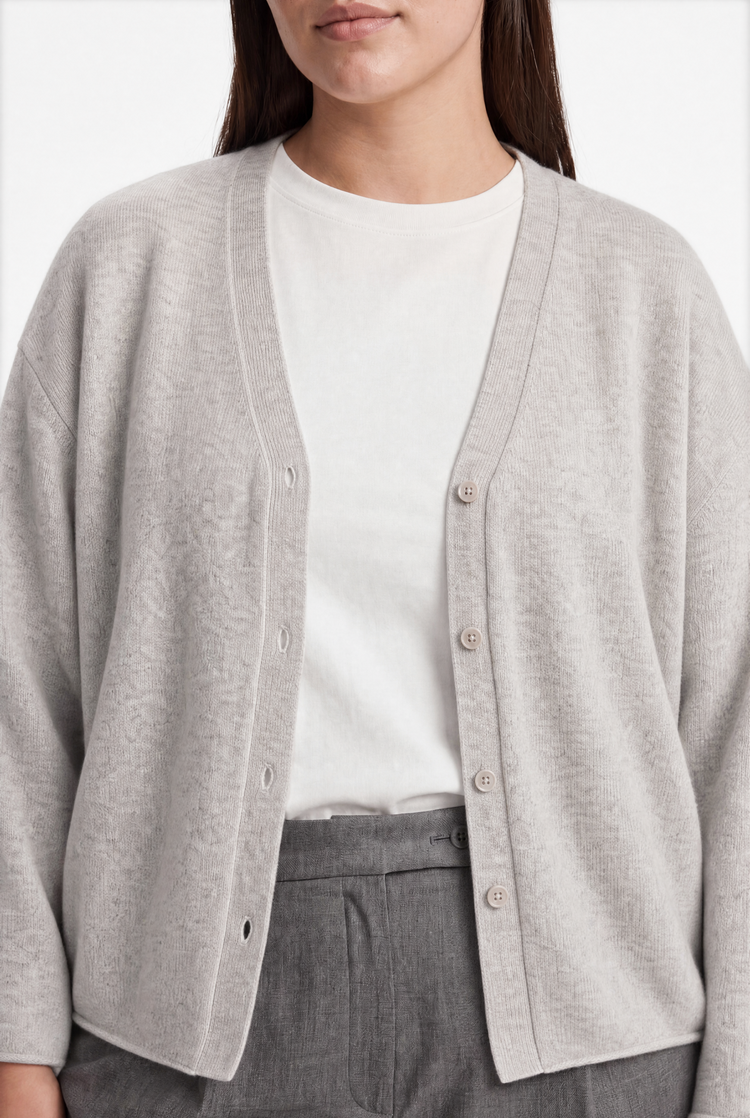 Loose-fit V-neck cashmere/wool cardigan